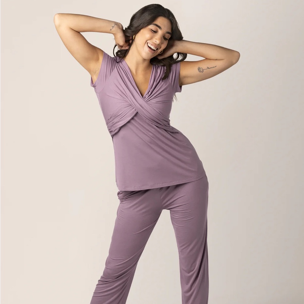 Kindred Bravely Davy Maternity & Nursing Pajama Set in Dusty Mauve - NWT